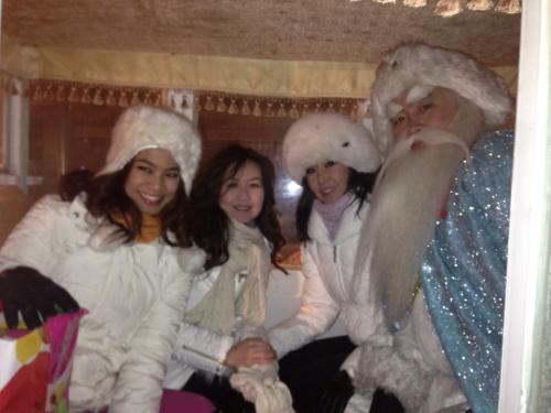 Олны танил хүмүүс шинэ оноо хэрхэн угтсан бэ?